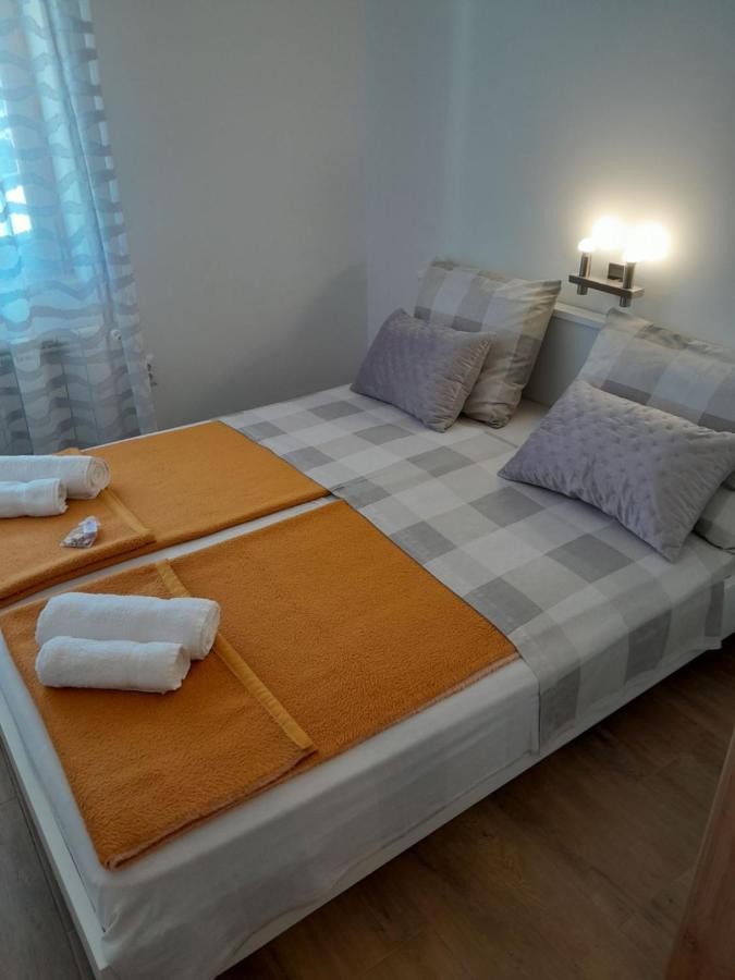 Apartment Dean Klimno Eksteriør billede